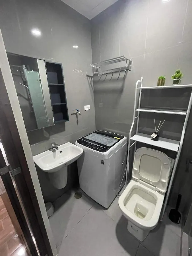 Destina Stays, Cozy & Netflix @Air Residences, Makati, Metro Manila Makati City 0*,