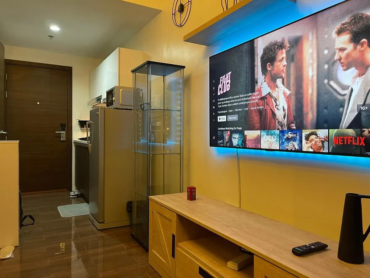 Destina Stays, Cozy & Netflix @Air Residences, Makati, Metro Manila Makati City Filippine