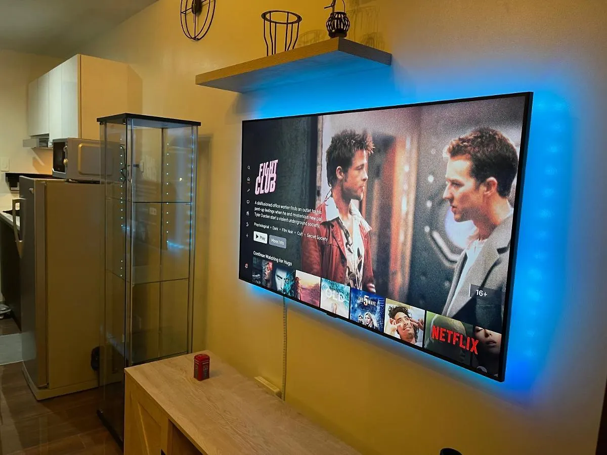 Aparthotel Destina Stays, Cozy & Netflix @Air Residences, Makati, Metro Manila Makati City
